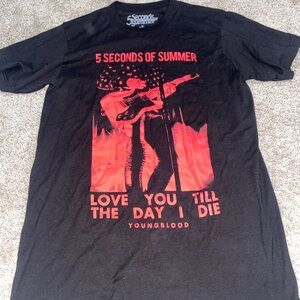 5 Seconds of Summer Black Tee